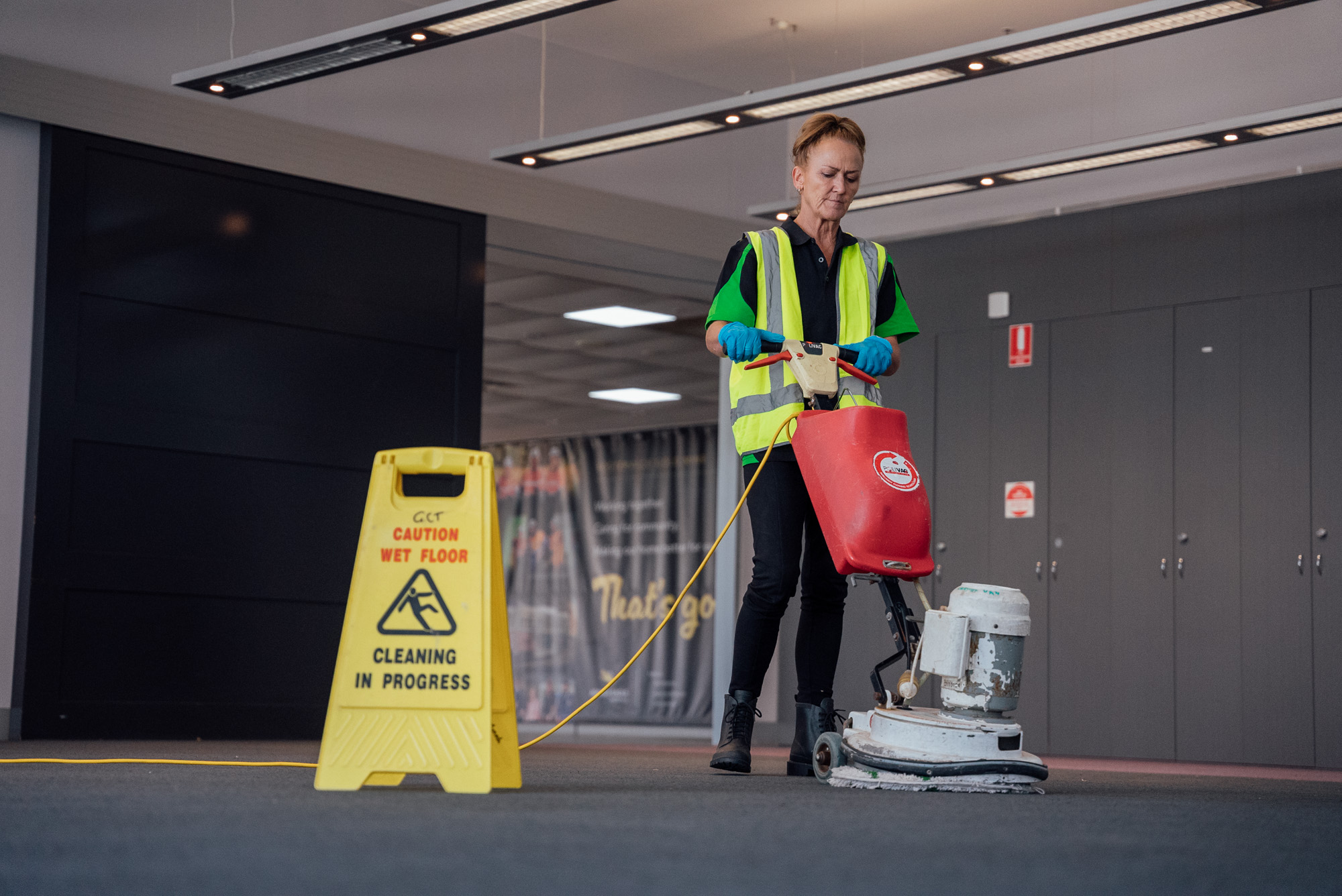 Green Clean Team WEB-209